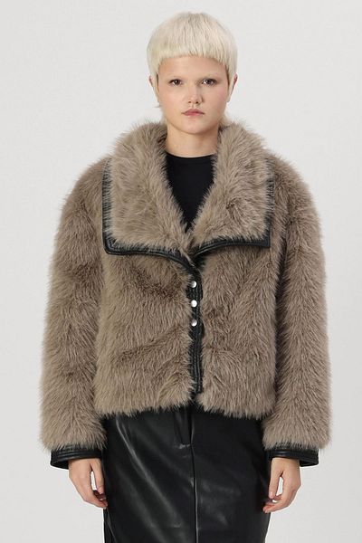 ONLY Women's Leather Detailed Fur Jacket - 15330273