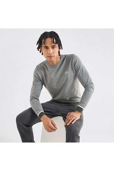 FAV Solid Sweatshirt with Long Sleeves and Crew Neck