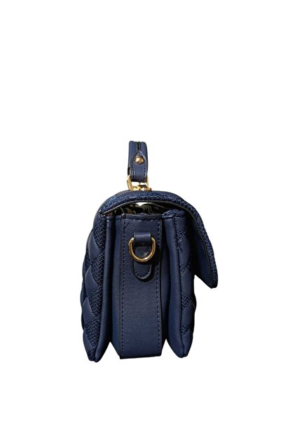 Senna Collection Дуже стильна сумка з капітоне, яку можна носити в руці або через плече.