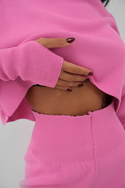 4S1B FASHION Rózsaszín garbós kötött pulóver és magas derekú kötött nadrág szett - hosszú ujjú, kézzel kötött 015