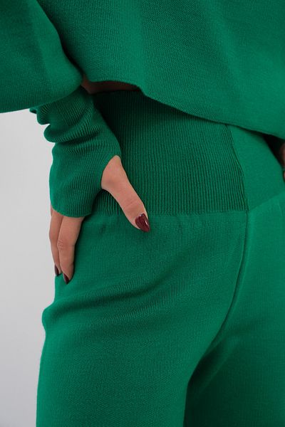 4S1B FASHION Green Turtleneck Knitwear Sweater and High Waist Knitwear Pants Set - Long Sleeve, Hand Held 015
