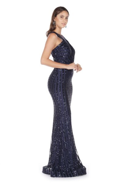 Carmen Večerní proužkované síťované flitrové námořnické modré šaty