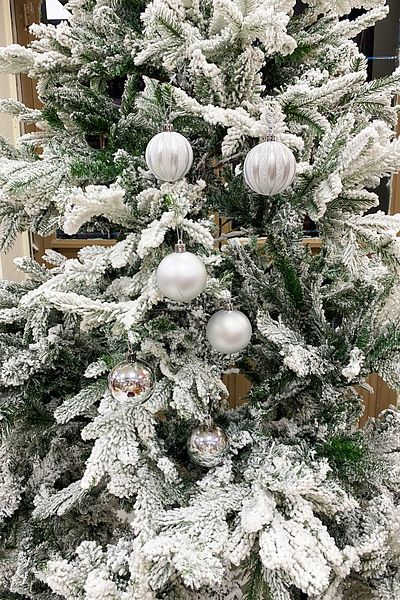 Yusuf Dirik YD Party Supplies 9 Luxury Glitter Christmas Tree Balls - 6 cm Shiny Matte, Acetate Box