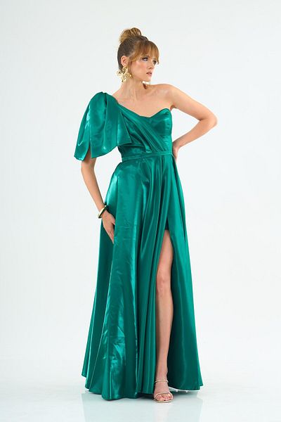 Carmen Βραδινό φόρεμα Emerald One Sleeve Slit Organza Satin