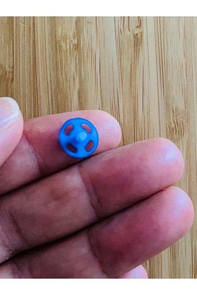 Kartopu Stand-Up Plastic Snap Fastener 1cm (10mm) Pack of 10 (10 Pairs). Color: Saks.