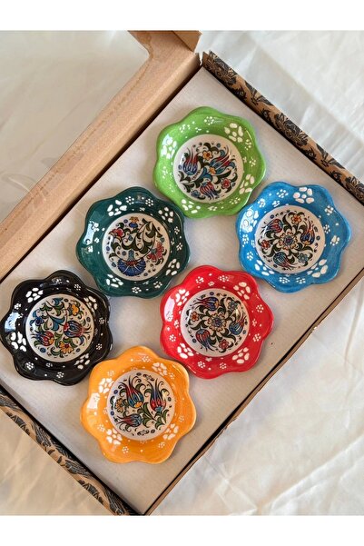 Porcelland Renkli 6'lı Papatya Model Çerezlik