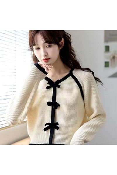 banessa Women's Knitwear Bow Detailed, Ribbon Sweater