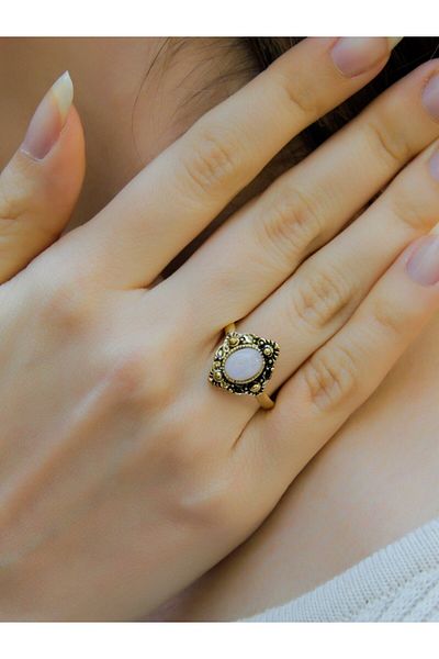 esha Antique Adjustable Women's Ring with Natural Stone Detail - Euy20Ay