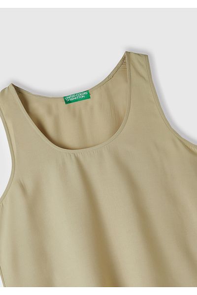 United Colors of Benetton بلوزة نسائية بيج 100% لزجة مزخرفة بخياطة واسعة ورقبة دائرية