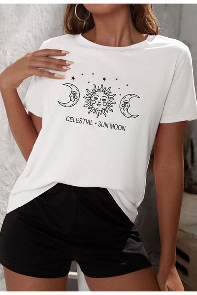 Elfa Tekstil Σετ σορτς και μπλουζάκι με στάμπα Sun moon, μοντέρνο καλοκαιρινό σετ