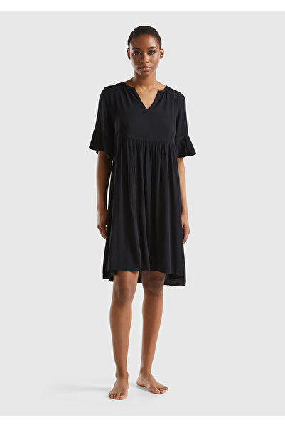 United Colors of Benetton فستان نسائي قصير أسود 100% بأكمام لزجة ورقبة على شك...