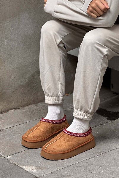 NİŞANTAŞI SHOES Sweet Taba Süet Içi Kürklü Düz Taban Sabo Ev Terliği