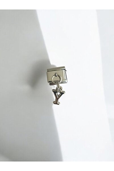 Bluw Jewelry Sallantılı Harf Charm Y