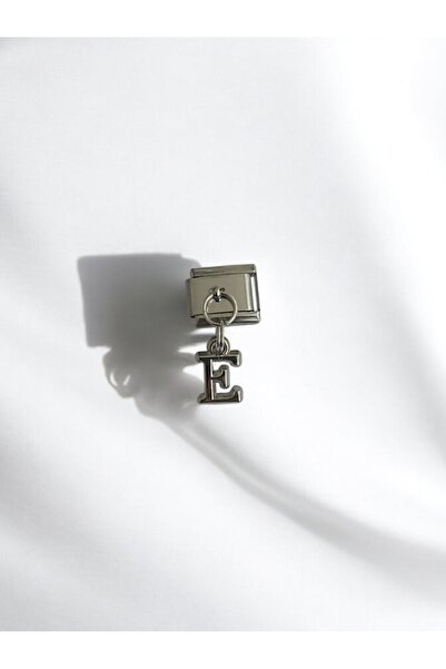 Bluw Jewelry Sallantılı Harf Charm E