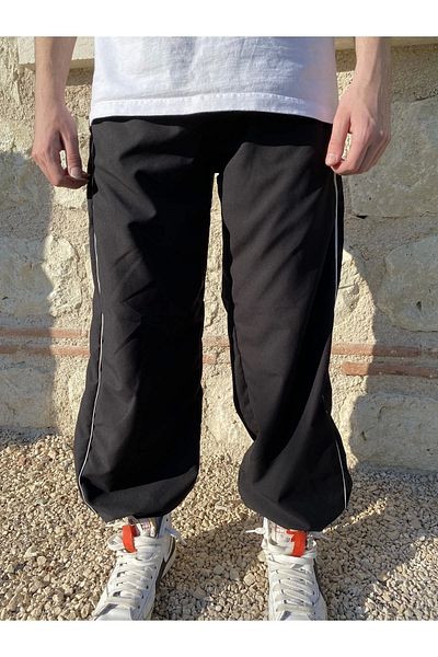 Gofeel White Striped Baggy Black Loose Trousers
