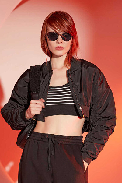 Clothing palette Короткий бомбер надувний куртка