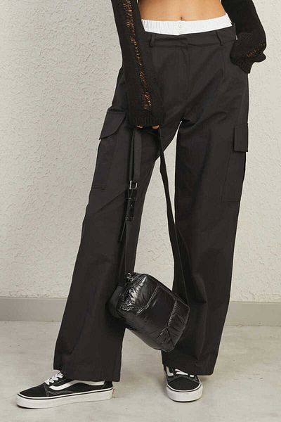 Clothing palette CONTRAST BOXER DETAIL CARGO PANTS