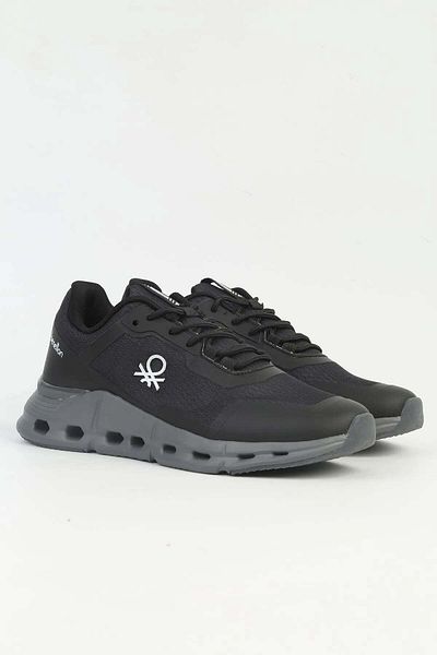 Benetton Sneakers with Logo