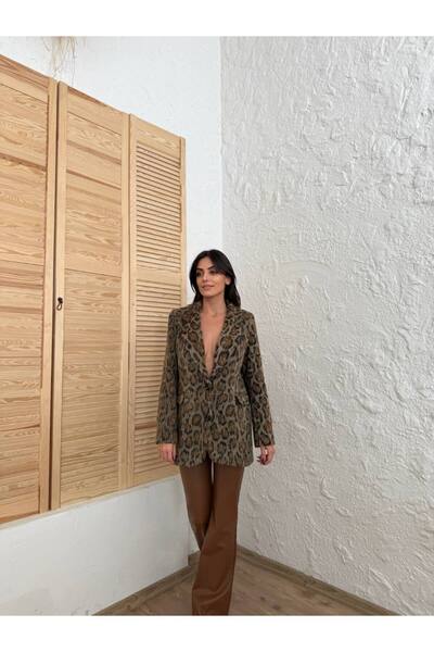 lasoie Leopar desenli kaşe ceket