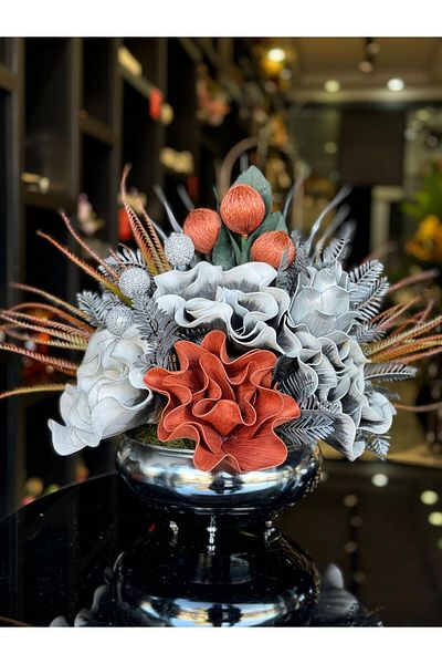 TASARIMHMODA Vază plată argintie cu aranjament de flori artificiale Nr.:28