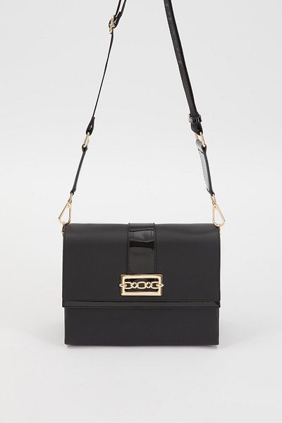 Levidor Black - Black Patent Leather Chain Buckle Detail Shoulder Bag