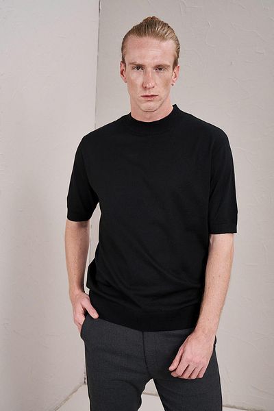 TENA Tricou negru pentru bărbați, cu guler în picioare, cu tiv și mâneci cu nervuri