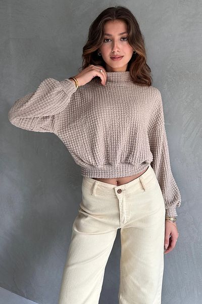 Fav Style Γυναικεία Crop Μπλούζα με υφή Mink - Stand γιακά και μανίκι νυχτερίδας
