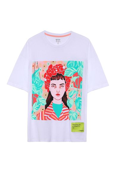 Quzu Tricou alb cu imprimeu și etichetă