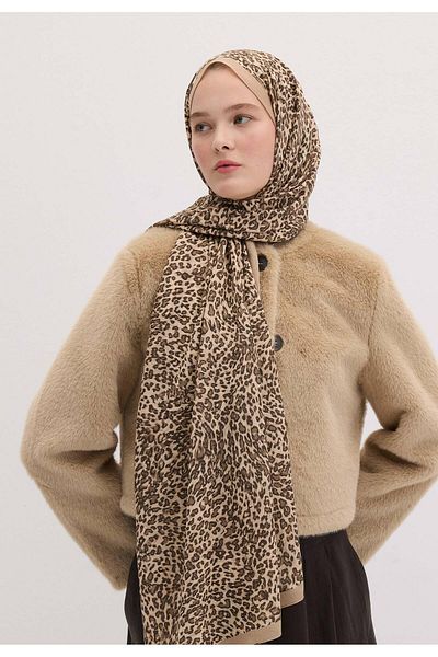 Fresh Leopard Print Tiny Shawl - Sand Color