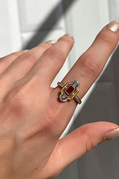 Spossy Silver Jewelry 925 Ayar Gümüş, 14 Ayar Gold, Fuşya Baget Taşlı Tasarım...