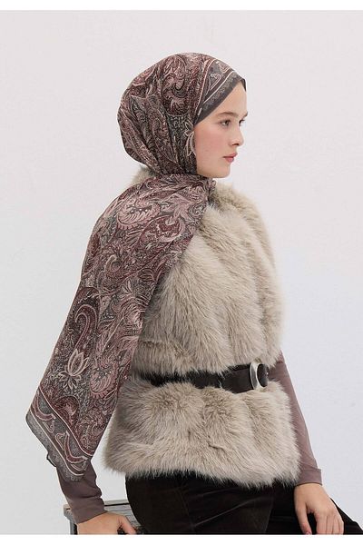 Fresh Amora Vintage Rose Patterned Shawl