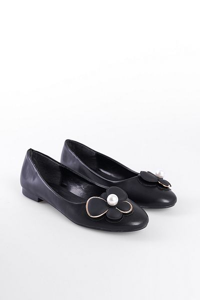 Capone Outfitters Damen-Ballerinas mit Perlen-Blumen-Accessoires