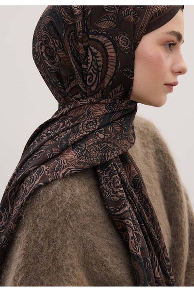 Fresh Florian Pattern Dark Plum Shawl