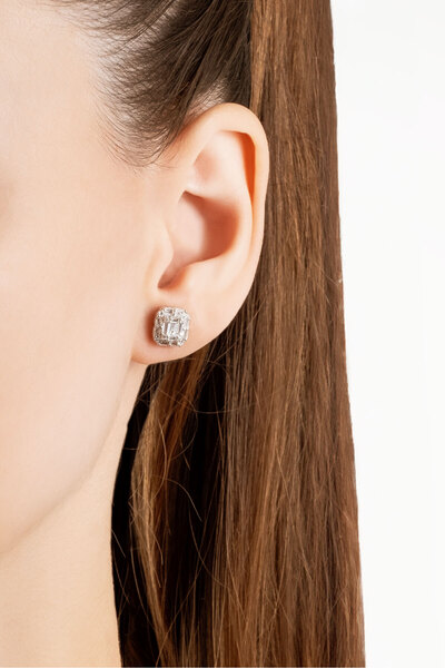 So CHIC... Baget Işıltısı 18 Ayar Beyaz Altın Kaplama Gümüş Küpe