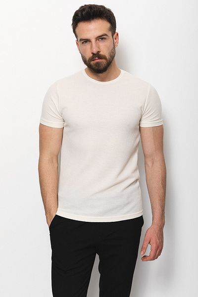 Mcr تي شيرت رجالي أساسي ذو رقبة دائرية ونمط Slim Fit Ecru - 36630.21y
