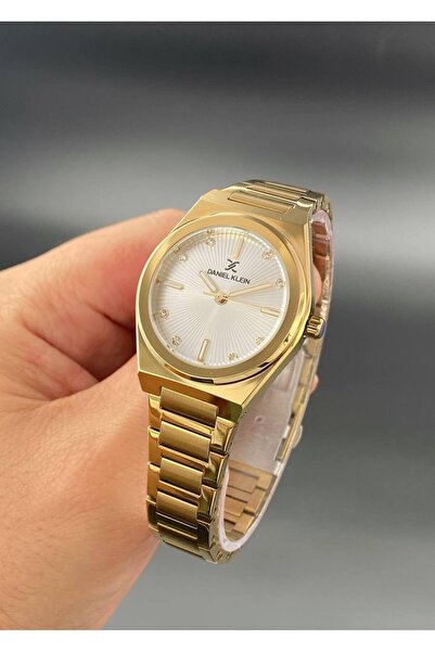 Daniel Klein Kadın Kol Saati Çelik kordon 3 ATM Su Geçirmez Altın Renk
