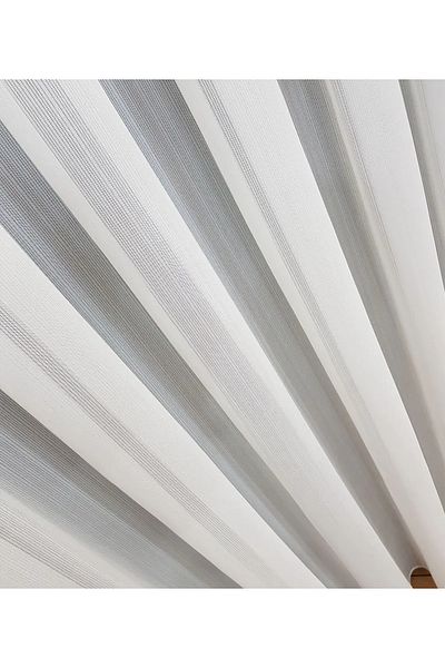 Brillant Ecru 1/3-Pleated Lightweight Tulle Curtain - Heavy Grammage and Anti-Wrinkle