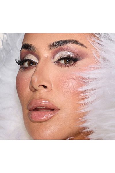 Huda Beauty Icy Nude Eyeshadow Palette Göz Farı Paleti