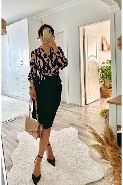 MODA Γυναικείο μακρυμάνικο φόρεμα με διπλό στήθος με ψηφιακή στάμπα με λεπτομέρεια από ύφασμα κατάδυσης