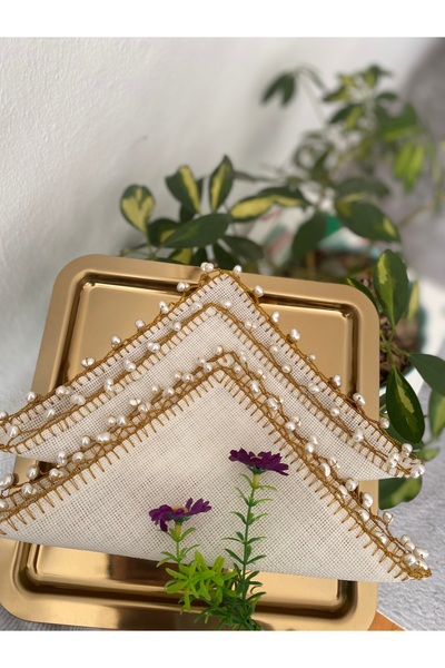 ÖRGÜCÜ DESİGN Gold 4-Piece Pearl Presentation Napkin Set