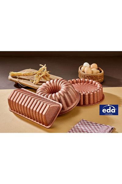 Eda Set of Three Asian Cupcake Molds