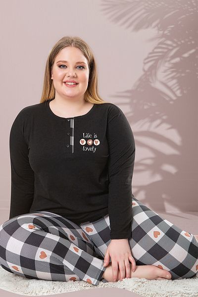 JENİKA Set de pijamale de mărime mare cu detaliu de imprimare cu model în carouri de culoare neagră