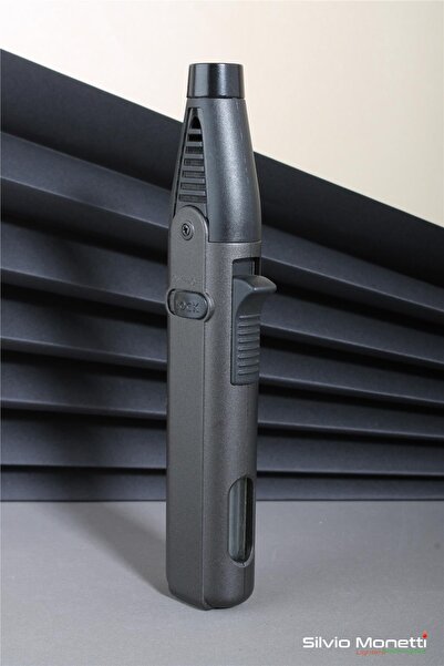 Silvio Monetti Siyah Özel Tasarım Pürmüz Gazlı Çakmak 24CSM907PR02