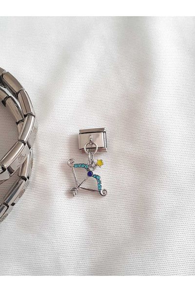 bijoux uniques Italian Charm with Steel Bow Figure