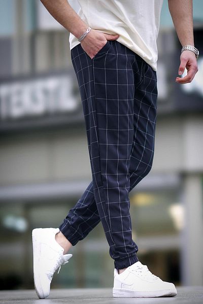Madmext Kockás sötétkék Jogger Mad4081