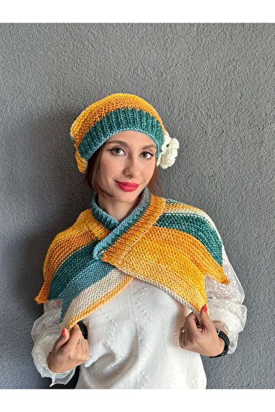 Gönülden Tasarım Зелений жіночий костюм - з квітковим візерунком, шапочка-хомут