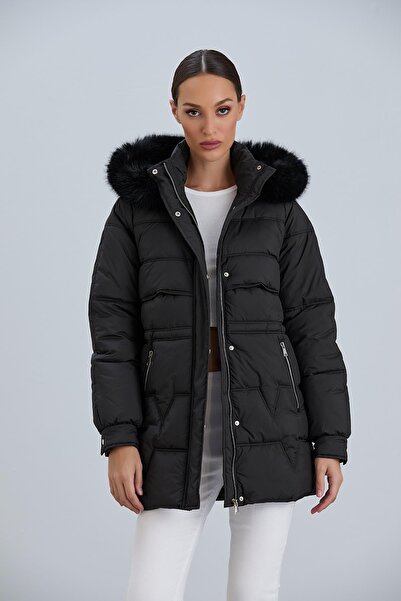 PIQUE Γυναικείο παλτό με άνετη εφαρμογή με αφαιρούμενη γούνα και καπιτονέ λεπτομέρεια