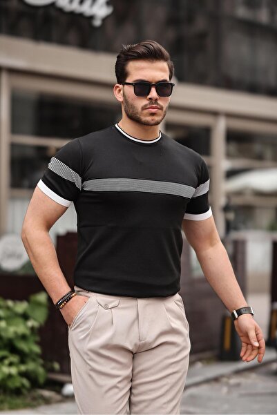 Miron Μπλουζάκι με ριγέ μαύρο πλεκτό με λαιμόκοψη - 2418