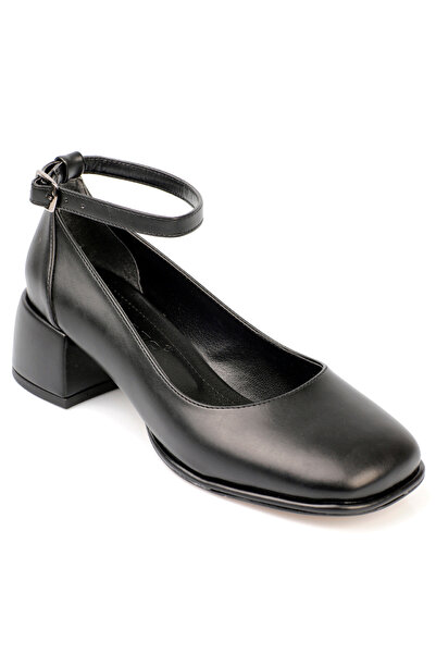 Capone Outfitters Tompa orrú bokapánt Mary Jane cipő