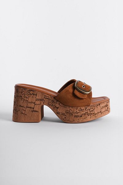 Capone Outfitters Damen-Hausschuhe mit Kork-Plateausohle und einzelner Riemenschnalle